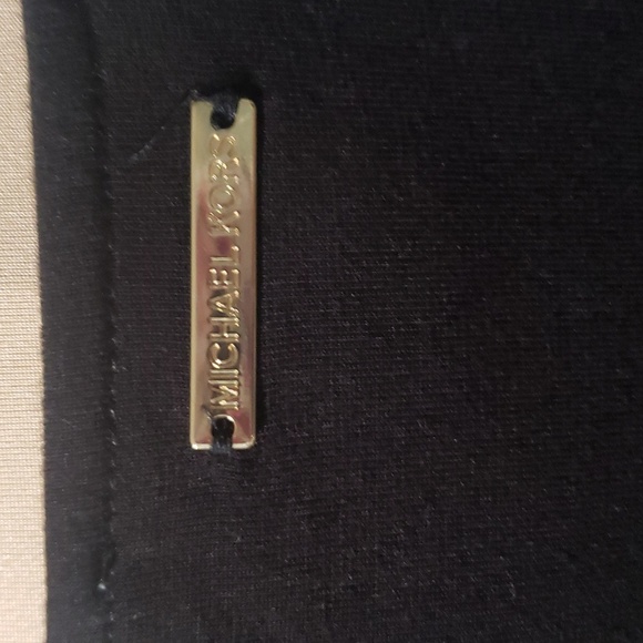 Micheal Kors Chiffon Top - Picture 5 of 10